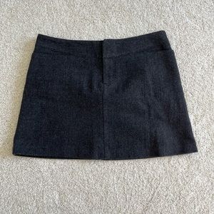 American Eagle grey skirt